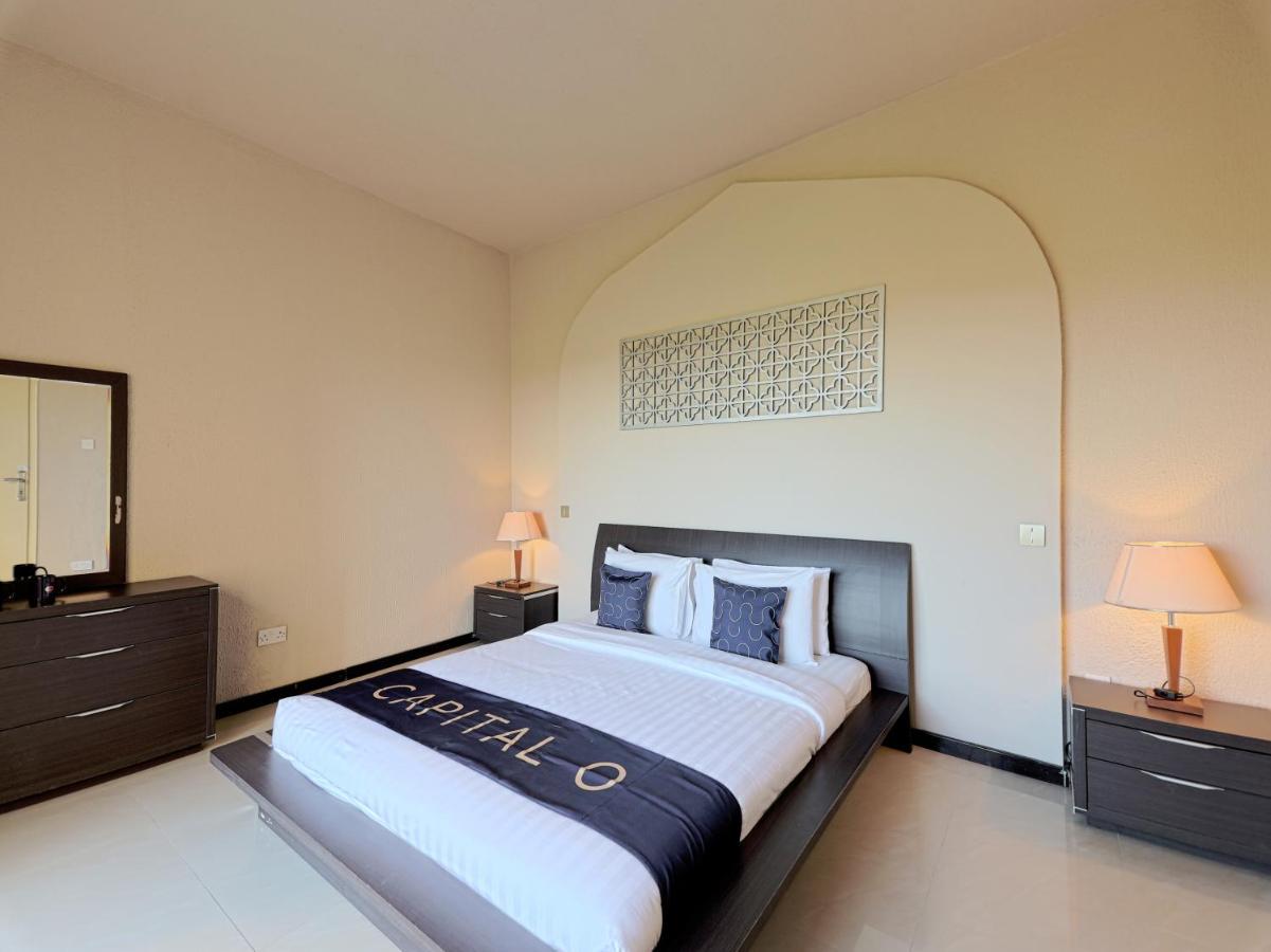 Capital O133 Al Sawadi Beach Resort & Spa Барка Экстерьер фото
