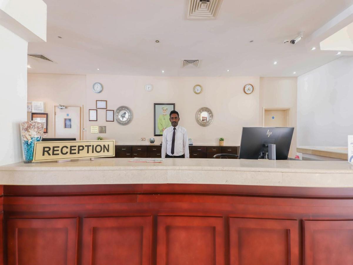Capital O133 Al Sawadi Beach Resort & Spa Барка Экстерьер фото