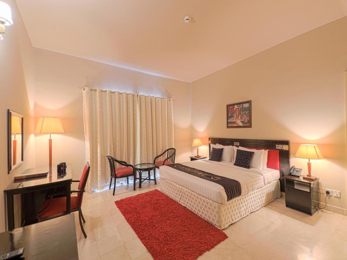 Capital O133 Al Sawadi Beach Resort & Spa Барка Экстерьер фото