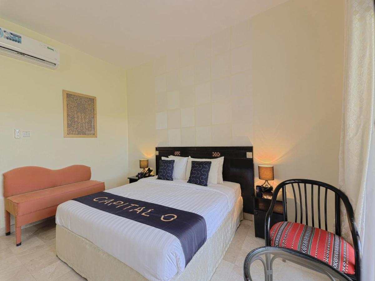 Capital O133 Al Sawadi Beach Resort & Spa Барка Экстерьер фото