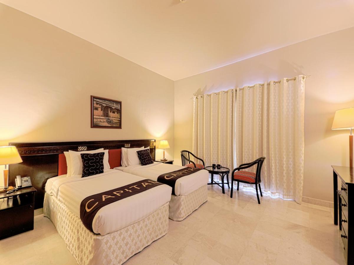 Capital O133 Al Sawadi Beach Resort & Spa Барка Экстерьер фото